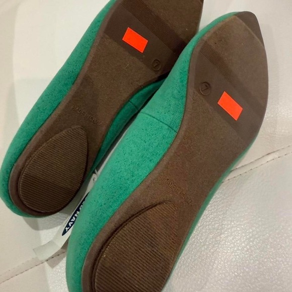 Old Navy Green Suede Ballet Flats Shoes Women Size 7 - Picture 8 of 8